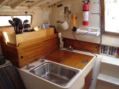 479_galley04.JPG